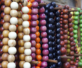 Puerto Vallarta Crafting with Beads